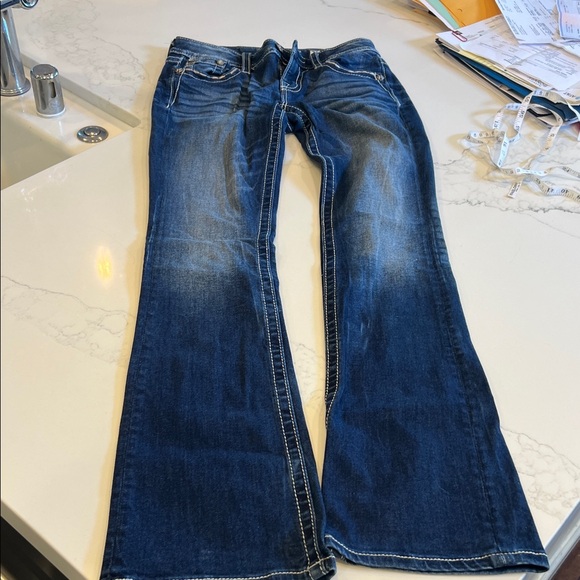 Miss Me Women's Dark Blue Floral Embroidered Boot Cut Jeans - Picture 4 of 5